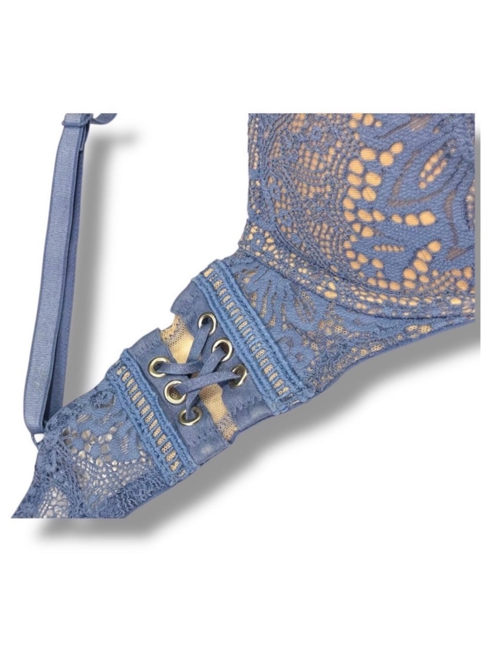 Victoria's Secret Lace Bombshell Bra in a blue-lavender shade - Picture 3 of 7